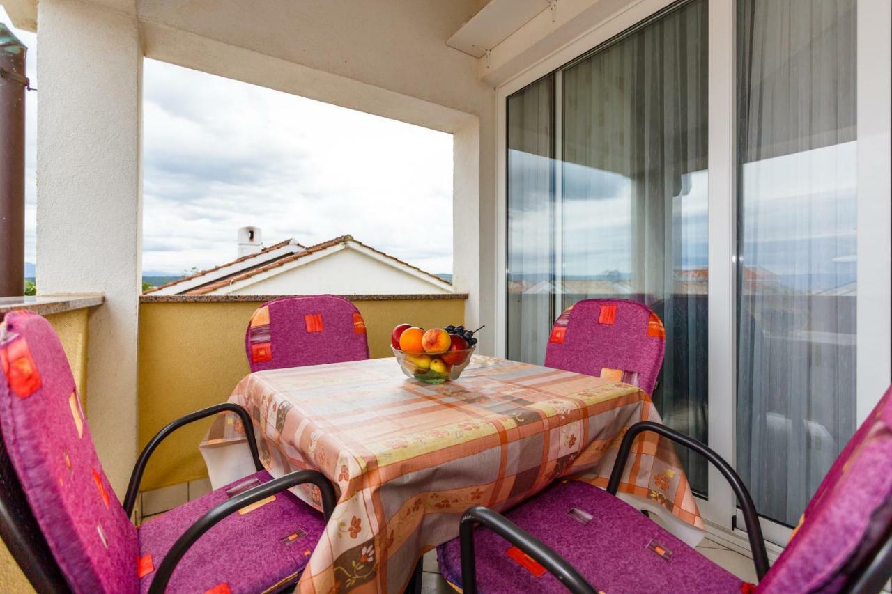 Villa Luka Malinska Buitenkant foto
